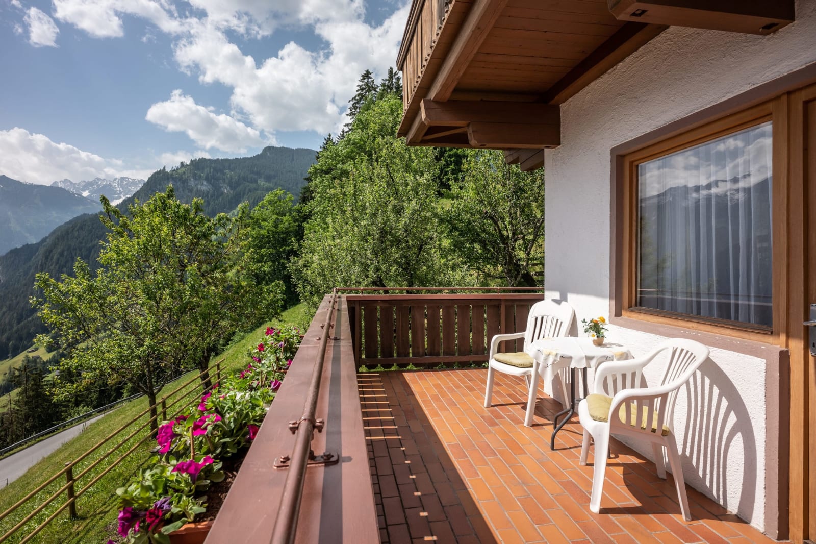 Gasthof Berghof Schwendberg 412 Hippach 06 2019 Zimmer 17 Balkon 2